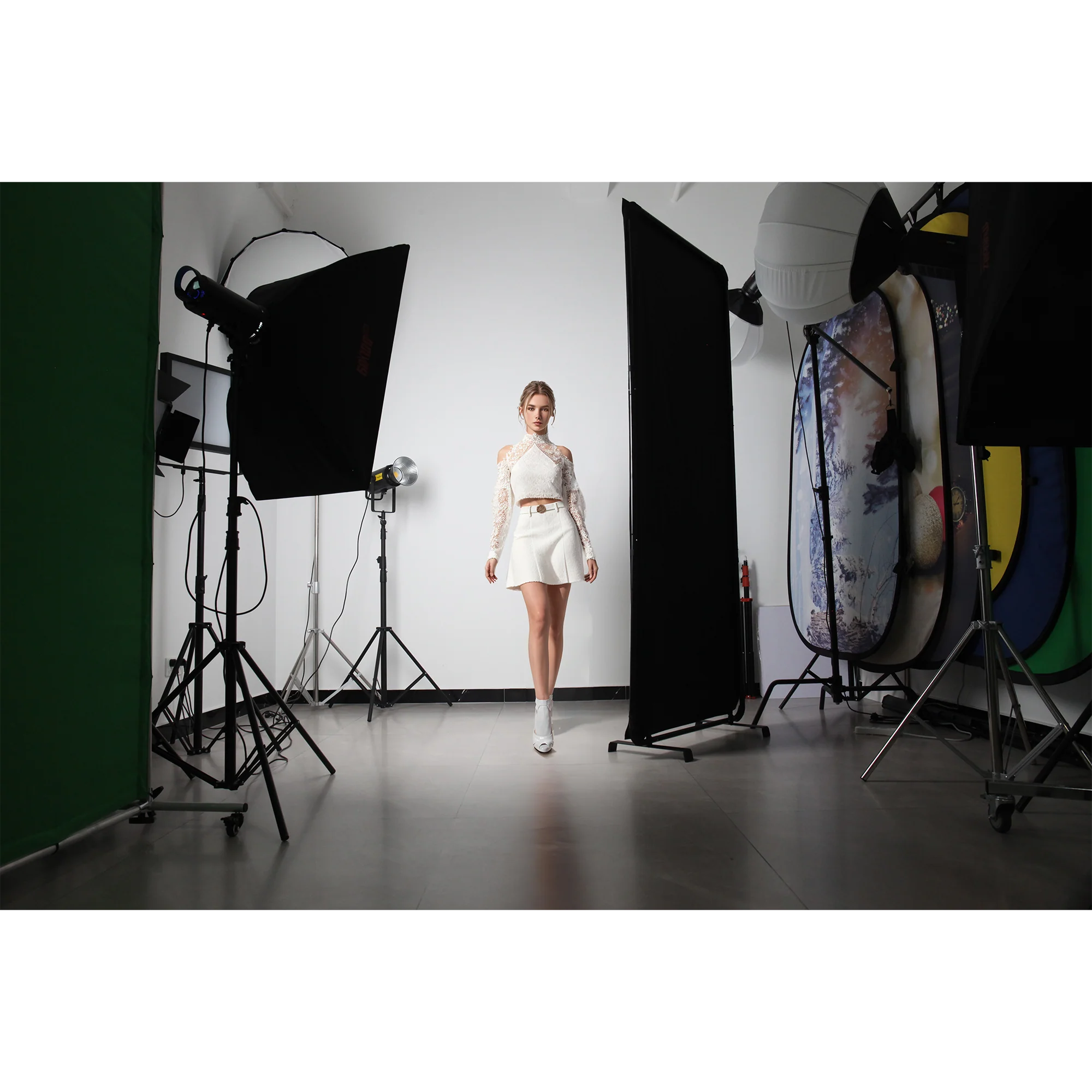 V-Flat Set - Image 3